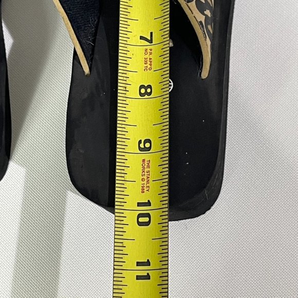Partners Leopard Print Flip Flops No Size - Picture 6 of 7